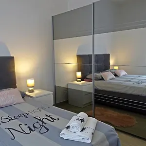 https://apartments-denis-opatija.primorje-gorskikotar.com